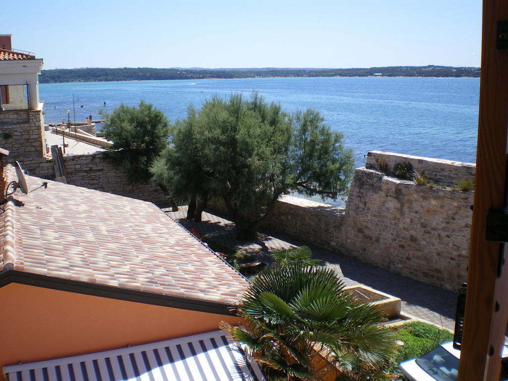 Apartments Edo Novigrad Istria Zimmer foto