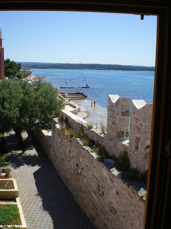 Apartments Edo Novigrad Istria Zimmer foto